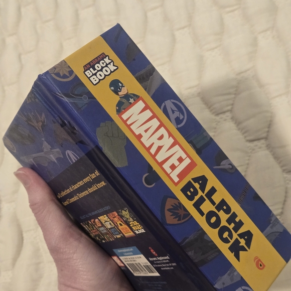 Marvel Alpha Block Book - Picture 5 of 5